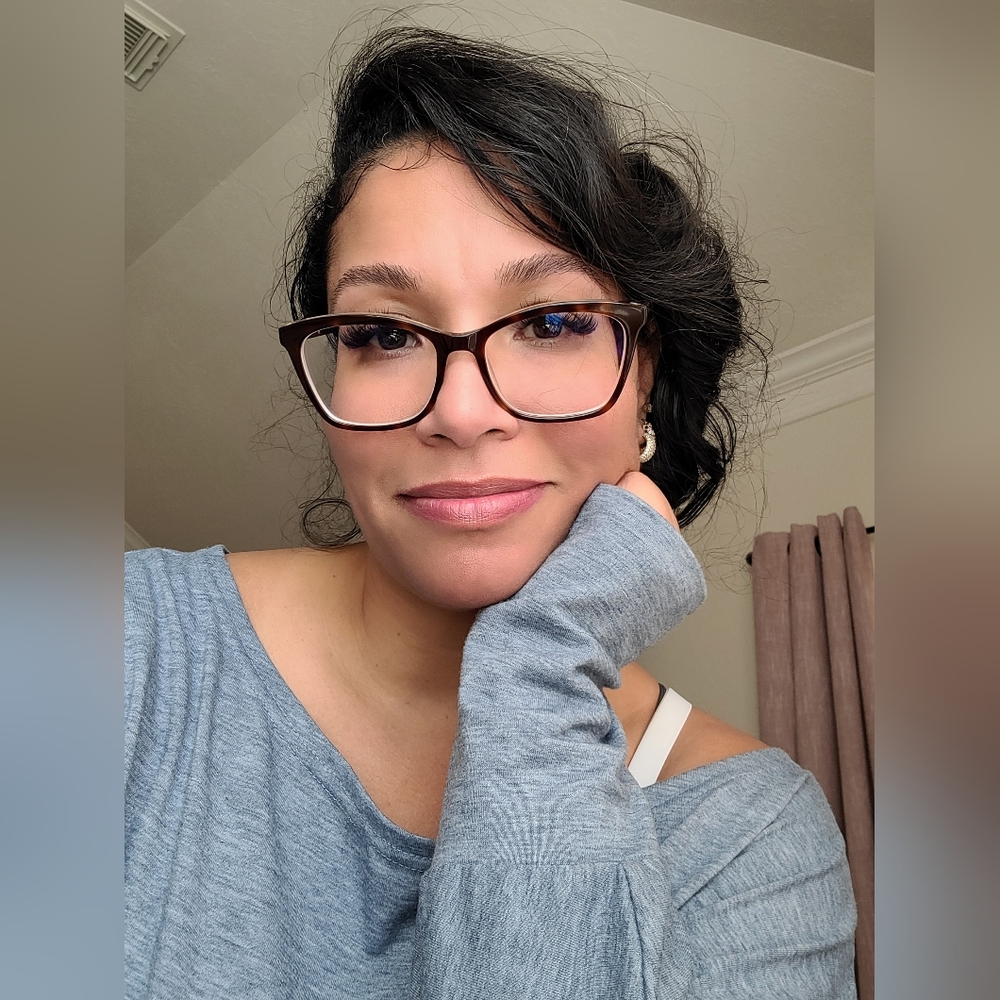 Meet your Posher, Tanya